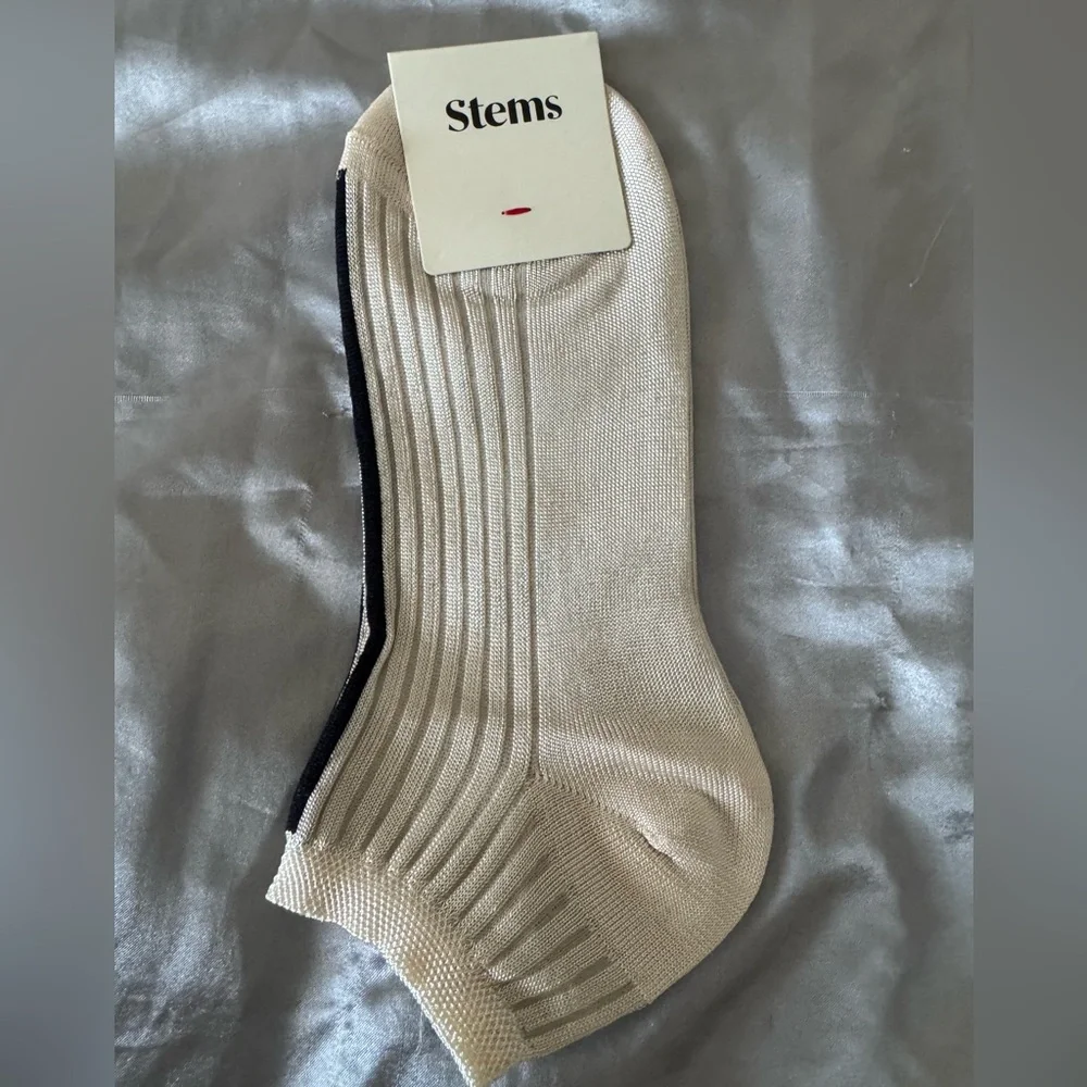 Stems Beige Ankle breathable viscose Socks with Black Trim — Made in Italy